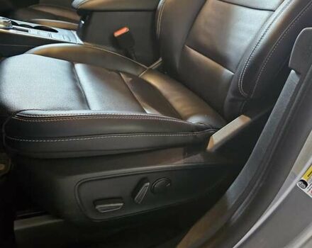 Серый Форд Эскейп, объемом двигателя 2.5 л и пробегом 73 тыс. км за 27500 $, фото 36 на Automoto.ua