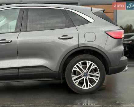 Сірий Форд Ескейп, об'ємом двигуна 2.5 л та пробігом 80 тис. км за 20999 $, фото 15 на Automoto.ua