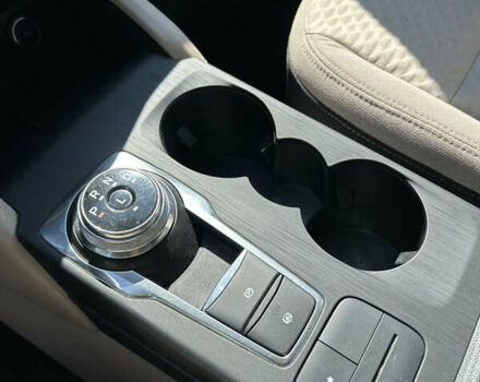 Серый Форд Эскейп, объемом двигателя 2.49 л и пробегом 156 тыс. км за 18700 $, фото 9 на Automoto.ua