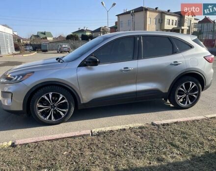Сірий Форд Ескейп, об'ємом двигуна 1.5 л та пробігом 12 тис. км за 19500 $, фото 1 на Automoto.ua