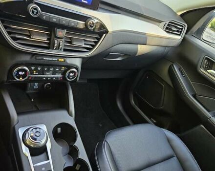 Серый Форд Эскейп, объемом двигателя 2.5 л и пробегом 73 тыс. км за 27500 $, фото 33 на Automoto.ua