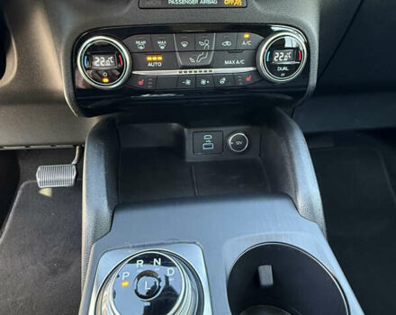 Сірий Форд Ескейп, об'ємом двигуна 1.5 л та пробігом 101 тис. км за 19200 $, фото 14 на Automoto.ua