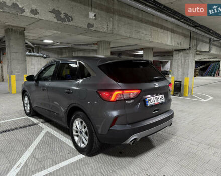 Серый Форд Эскейп, объемом двигателя 1.5 л и пробегом 139 тыс. км за 14200 $, фото 6 на Automoto.ua