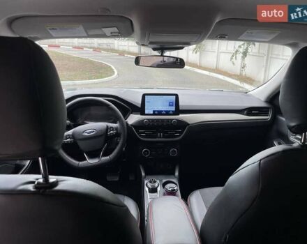 Серый Форд Эскейп, объемом двигателя 1.5 л и пробегом 90 тыс. км за 19000 $, фото 19 на Automoto.ua