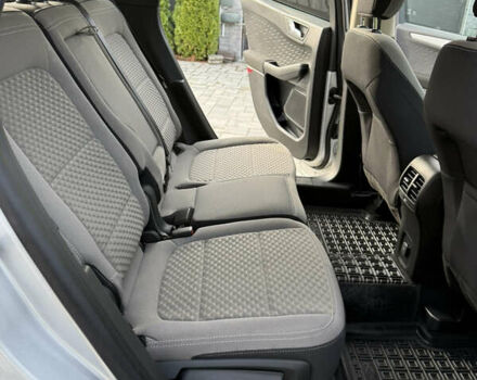 Серый Форд Эскейп, объемом двигателя 1.5 л и пробегом 44 тыс. км за 16800 $, фото 17 на Automoto.ua