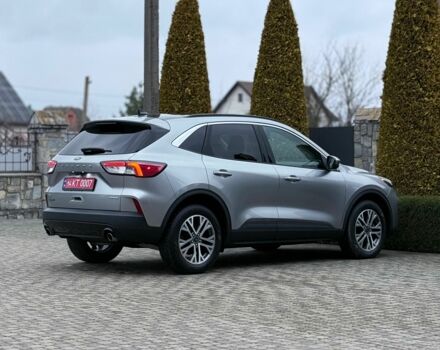 Сірий Форд Ескейп, об'ємом двигуна 2 л та пробігом 112 тис. км за 16900 $, фото 3 на Automoto.ua