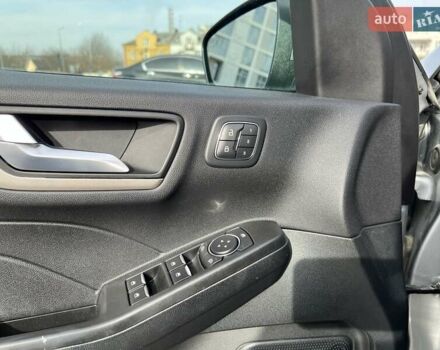 Серый Форд Эскейп, объемом двигателя 1.5 л и пробегом 125 тыс. км за 18500 $, фото 17 на Automoto.ua