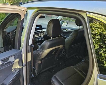 Серый Форд Эскейп, объемом двигателя 2.5 л и пробегом 73 тыс. км за 27500 $, фото 20 на Automoto.ua