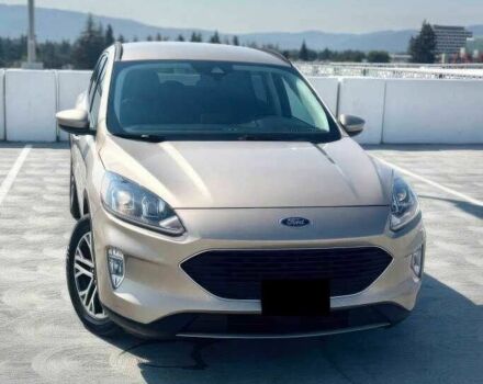 Серый Форд Эскейп, объемом двигателя 2.5 л и пробегом 45 тыс. км за 5500 $, фото 1 на Automoto.ua