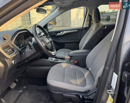 Серый Форд Эскейп, объемом двигателя 1.5 л и пробегом 154 тыс. км за 16399 $, фото 11 на Automoto.ua