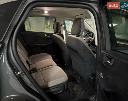 Серый Форд Эскейп, объемом двигателя 1.5 л и пробегом 139 тыс. км за 14200 $, фото 29 на Automoto.ua