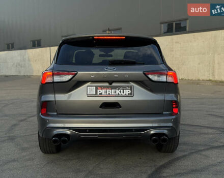 Серый Форд Эскейп, объемом двигателя 1.5 л и пробегом 154 тыс. км за 16399 $, фото 3 на Automoto.ua