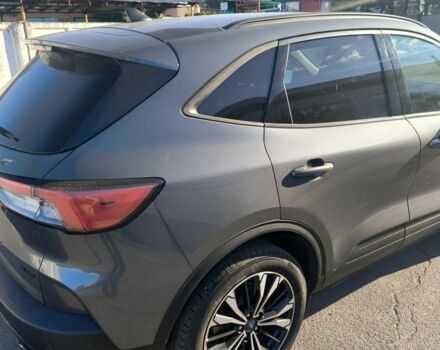 Серый Форд Эскейп, объемом двигателя 2 л и пробегом 110 тыс. км за 19000 $, фото 5 на Automoto.ua