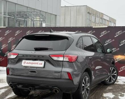 Серый Форд Эскейп, объемом двигателя 2 л и пробегом 111 тыс. км за 19500 $, фото 9 на Automoto.ua