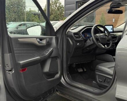 Серый Форд Эскейп, объемом двигателя 2.5 л и пробегом 80 тыс. км за 21900 $, фото 8 на Automoto.ua