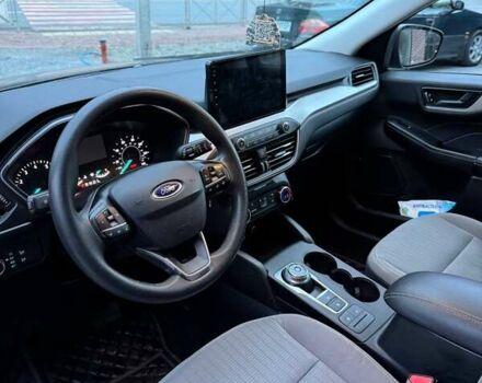 Серый Форд Эскейп, объемом двигателя 1.5 л и пробегом 200 тыс. км за 11999 $, фото 10 на Automoto.ua