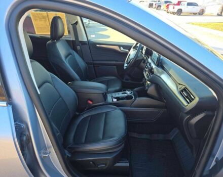 Сірий Форд Ескейп, об'ємом двигуна 0 л та пробігом 80 тис. км за 5000 $, фото 6 на Automoto.ua