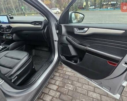 Серый Форд Эскейп, объемом двигателя 2.49 л и пробегом 142 тыс. км за 19800 $, фото 16 на Automoto.ua