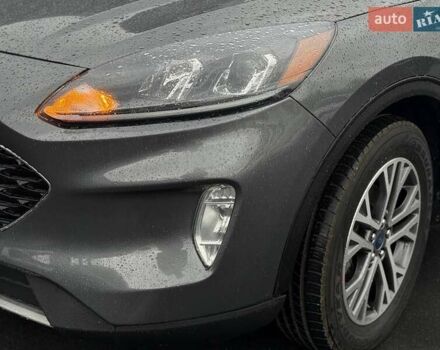 Сірий Форд Ескейп, об'ємом двигуна 2.5 л та пробігом 80 тис. км за 20999 $, фото 13 на Automoto.ua