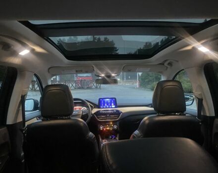 Сірий Форд Ескейп, об'ємом двигуна 2 л та пробігом 130 тис. км за 18500 $, фото 7 на Automoto.ua