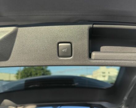 Серый Форд Эскейп, объемом двигателя 2 л и пробегом 110 тыс. км за 19000 $, фото 22 на Automoto.ua