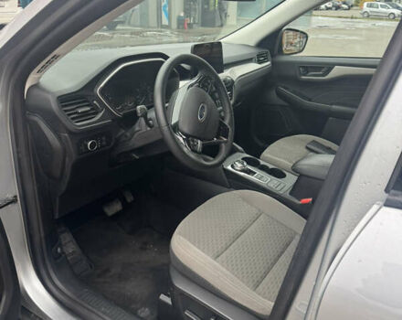 Сірий Форд Ескейп, об'ємом двигуна 1.5 л та пробігом 39 тис. км за 22000 $, фото 7 на Automoto.ua