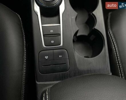 Серый Форд Эскейп, объемом двигателя 2.49 л и пробегом 136 тыс. км за 22290 $, фото 41 на Automoto.ua