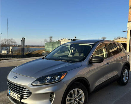 Серый Форд Эскейп, объемом двигателя 1.5 л и пробегом 50 тыс. км за 16500 $, фото 6 на Automoto.ua