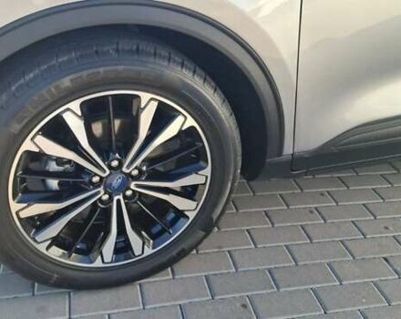 Серый Форд Эскейп, объемом двигателя 2.49 л и пробегом 124 тыс. км за 20700 $, фото 10 на Automoto.ua