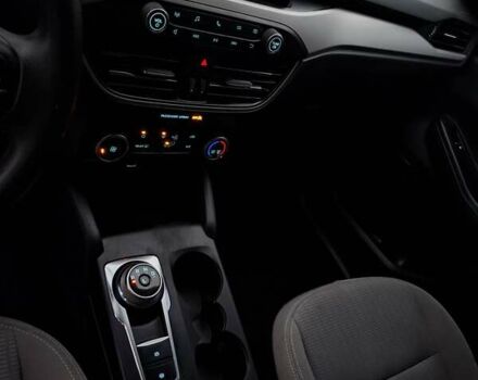 Сірий Форд Ескейп, об'ємом двигуна 1.5 л та пробігом 63 тис. км за 15000 $, фото 12 на Automoto.ua