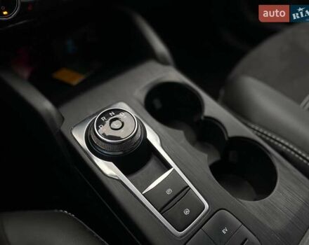 Серый Форд Эскейп, объемом двигателя 2.49 л и пробегом 136 тыс. км за 22290 $, фото 39 на Automoto.ua