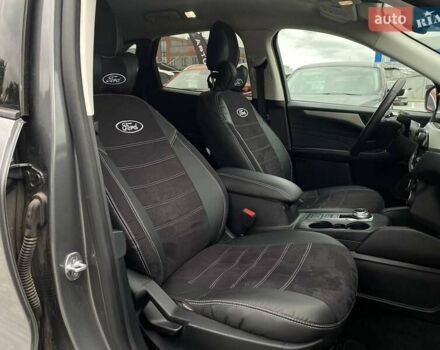 Серый Форд Эскейп, объемом двигателя 2.49 л и пробегом 136 тыс. км за 23290 $, фото 25 на Automoto.ua