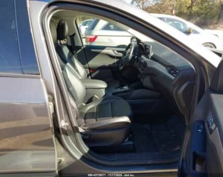 Серый Форд Эскейп, объемом двигателя 2.5 л и пробегом 54 тыс. км за 5300 $, фото 4 на Automoto.ua