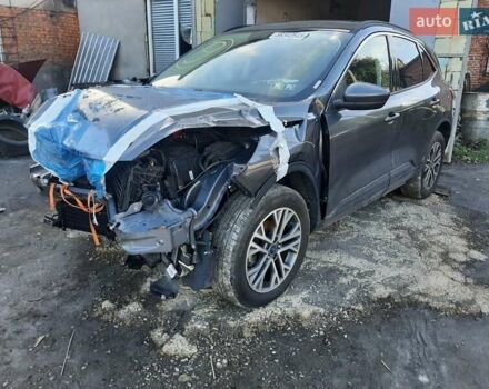 Сірий Форд Ескейп, об'ємом двигуна 2 л та пробігом 130 тис. км за 10500 $, фото 7 на Automoto.ua