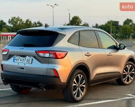 Сірий Форд Ескейп, об'ємом двигуна 1.5 л та пробігом 33 тис. км за 16500 $, фото 5 на Automoto.ua