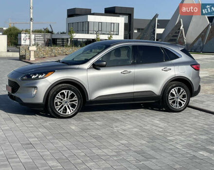 Серый Форд Эскейп, объемом двигателя 2 л и пробегом 99 тыс. км за 18900 $, фото 4 на Automoto.ua