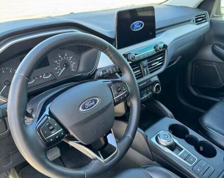 Сірий Форд Ескейп, об'ємом двигуна 2 л та пробігом 135 тис. км за 17000 $, фото 4 на Automoto.ua