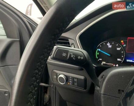 Серый Форд Эскейп, объемом двигателя 2.49 л и пробегом 136 тыс. км за 23290 $, фото 29 на Automoto.ua