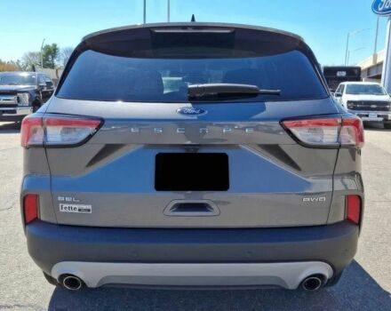 Серый Форд Эскейп, объемом двигателя 0 л и пробегом 25 тыс. км за 17900 $, фото 4 на Automoto.ua