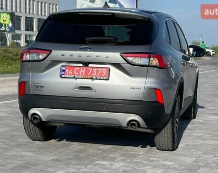 Серый Форд Эскейп, объемом двигателя 2 л и пробегом 99 тыс. км за 18900 $, фото 8 на Automoto.ua