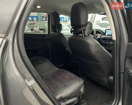 Серый Форд Эскейп, объемом двигателя 2.49 л и пробегом 136 тыс. км за 22290 $, фото 27 на Automoto.ua