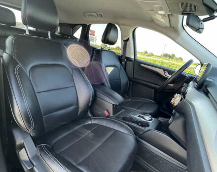 Серый Форд Эскейп, объемом двигателя 2 л и пробегом 99 тыс. км за 18900 $, фото 20 на Automoto.ua