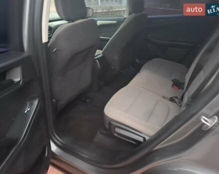 Сірий Форд Ескейп, об'ємом двигуна 1.5 л та пробігом 63 тис. км за 15000 $, фото 8 на Automoto.ua