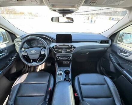 Сірий Форд Ескейп, об'ємом двигуна 2 л та пробігом 135 тис. км за 17000 $, фото 6 на Automoto.ua