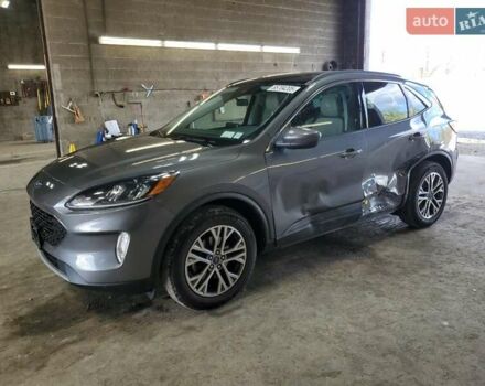 Серый Форд Эскейп, объемом двигателя 0 л и пробегом 32 тыс. км за 9396 $, фото 2 на Automoto.ua