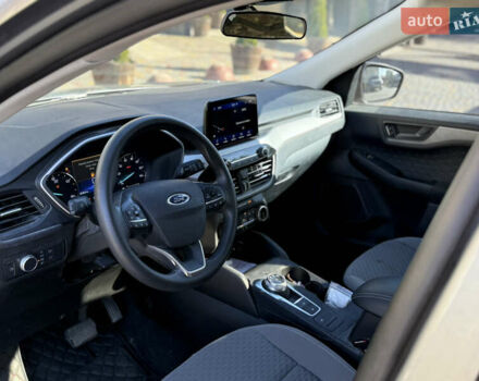 Серый Форд Эскейп, объемом двигателя 2.5 л и пробегом 3 тыс. км за 22900 $, фото 11 на Automoto.ua