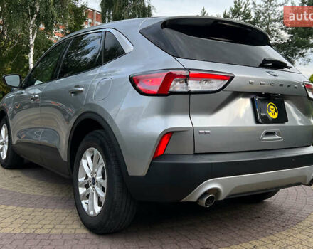 Сірий Форд Ескейп, об'ємом двигуна 1.5 л та пробігом 58 тис. км за 17800 $, фото 4 на Automoto.ua