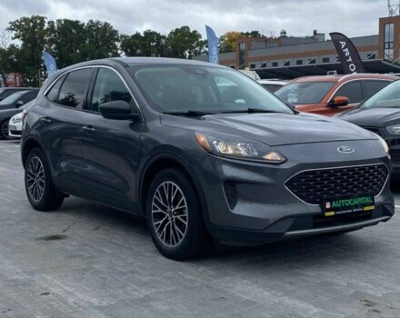 Серый Форд Эскейп, объемом двигателя 2.5 л и пробегом 136 тыс. км за 23290 $, фото 2 на Automoto.ua