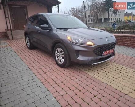 Сірий Форд Ескейп, об'ємом двигуна 1.5 л та пробігом 63 тис. км за 15000 $, фото 1 на Automoto.ua