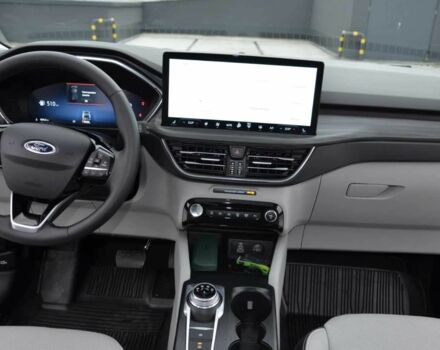 Сірий Форд Ескейп, об'ємом двигуна 2 л та пробігом 12 тис. км за 16200 $, фото 7 на Automoto.ua